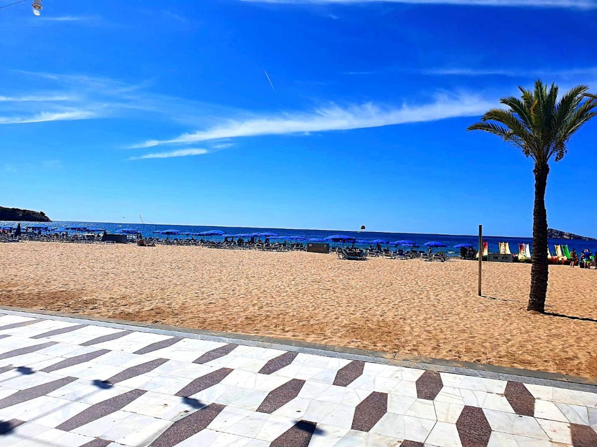 First Line Beach Beautiful Two Bedrooms 貝尼多姆 外观 照片